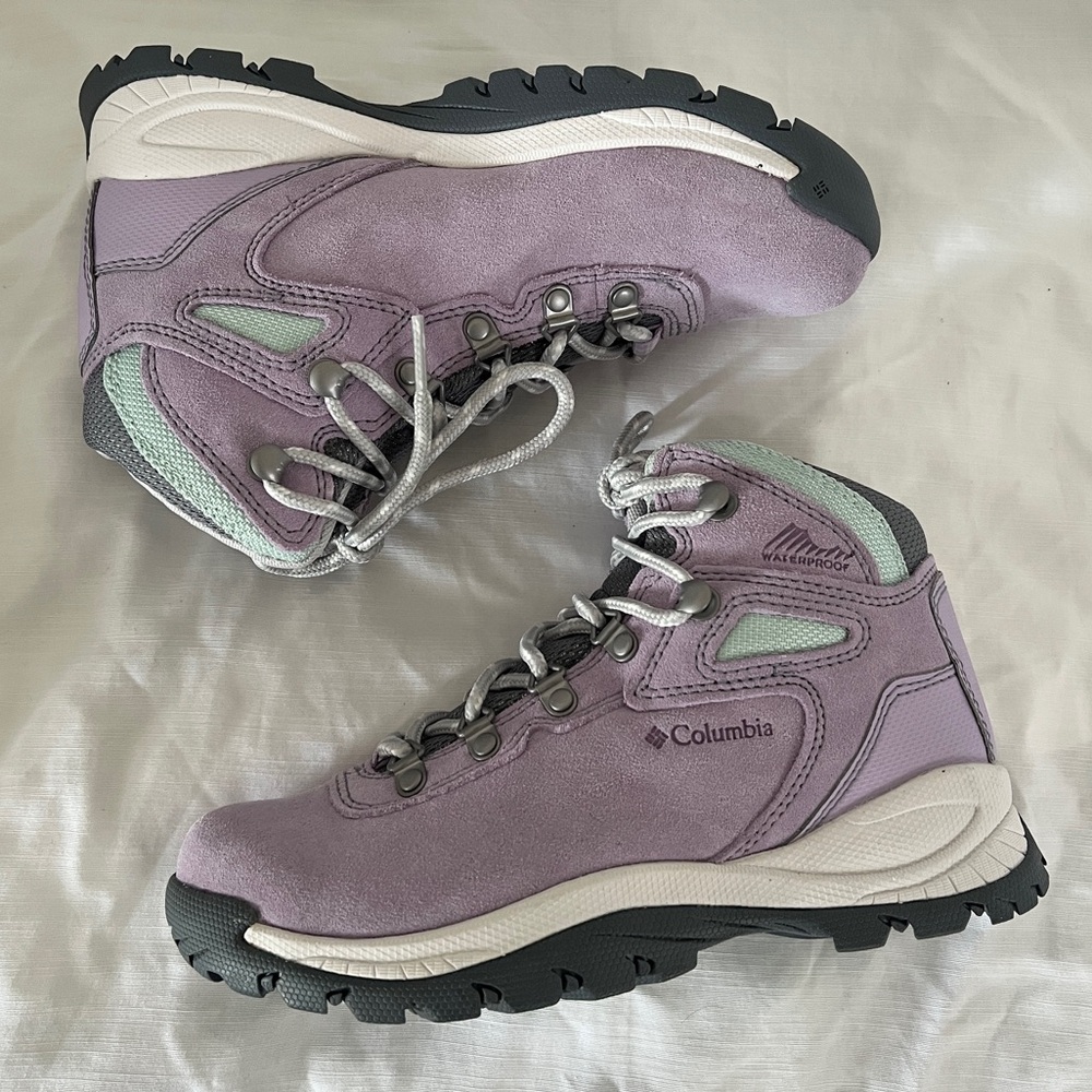 Columbia Newton Ridge Plus Waterproof Amped Hiking Boots